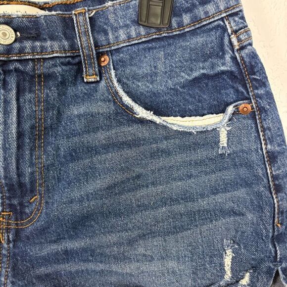 Abercrombie & Fitch Mid Rise Mom Jean Shorts Women's 8 - Picture 4 of 9